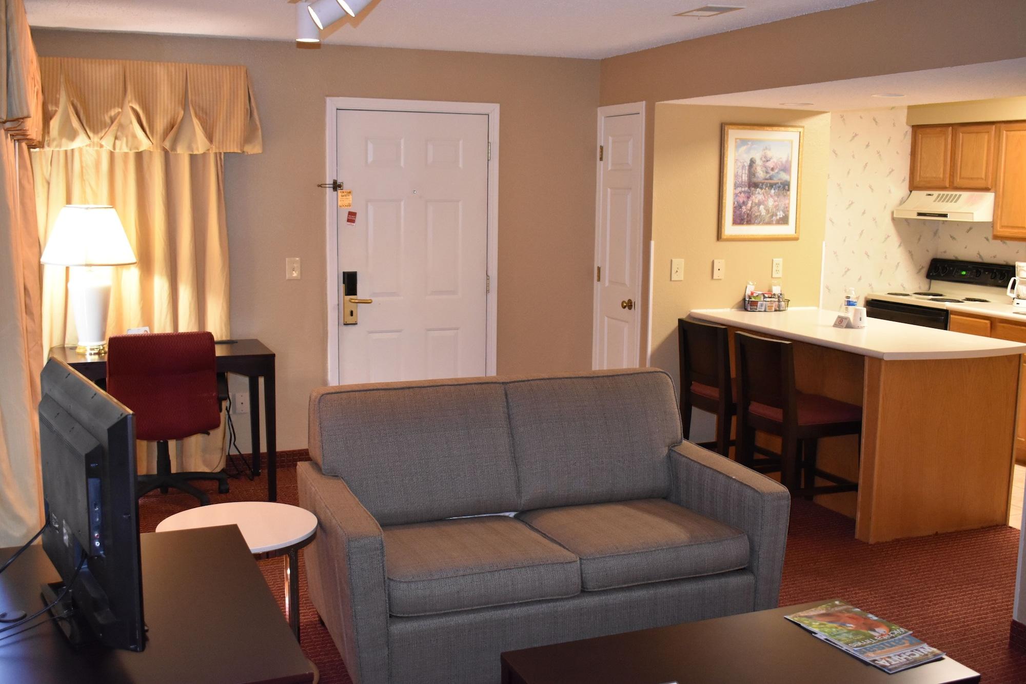 Hawthorn Suites Wichita East Extérieur photo