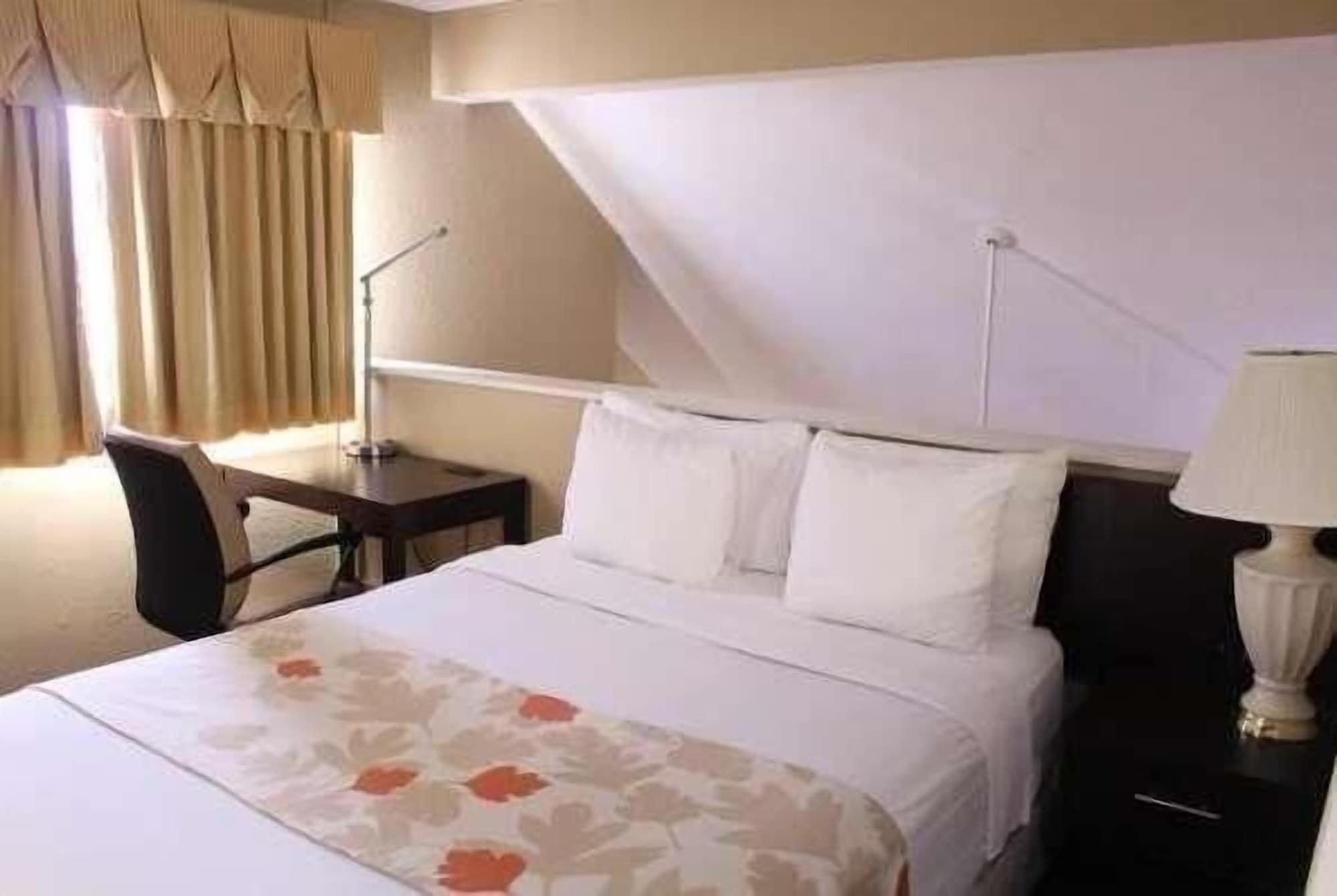 Hawthorn Suites Wichita East Extérieur photo