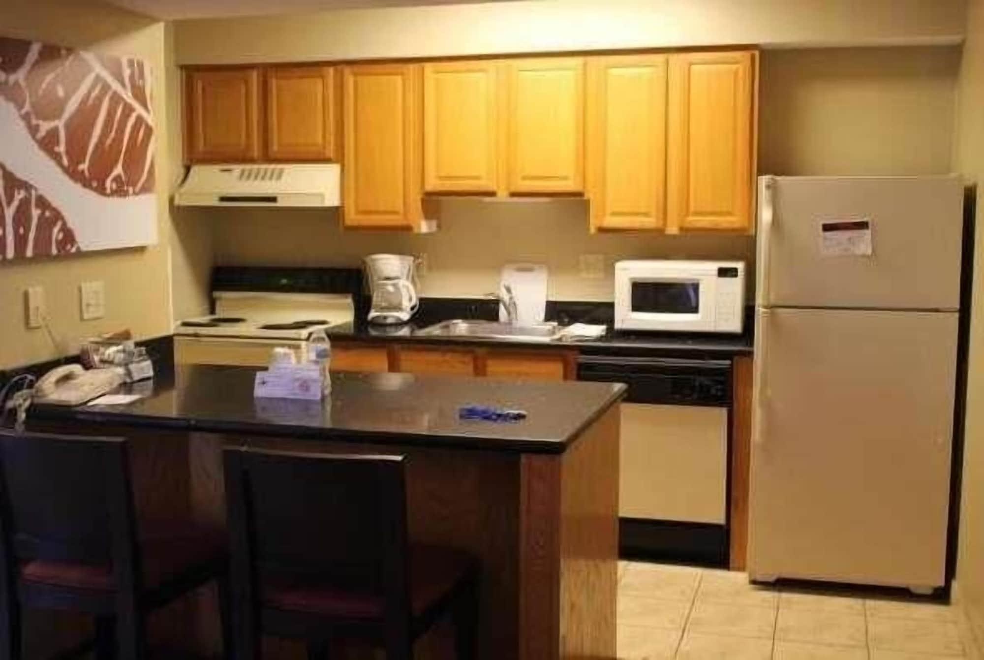 Hawthorn Suites Wichita East Extérieur photo