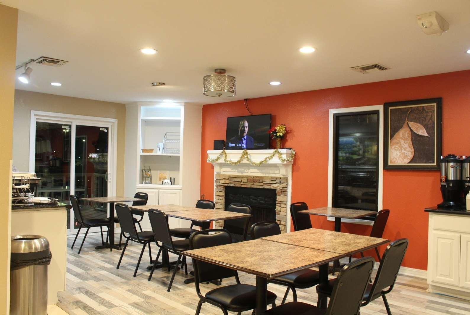 Hawthorn Suites Wichita East Extérieur photo