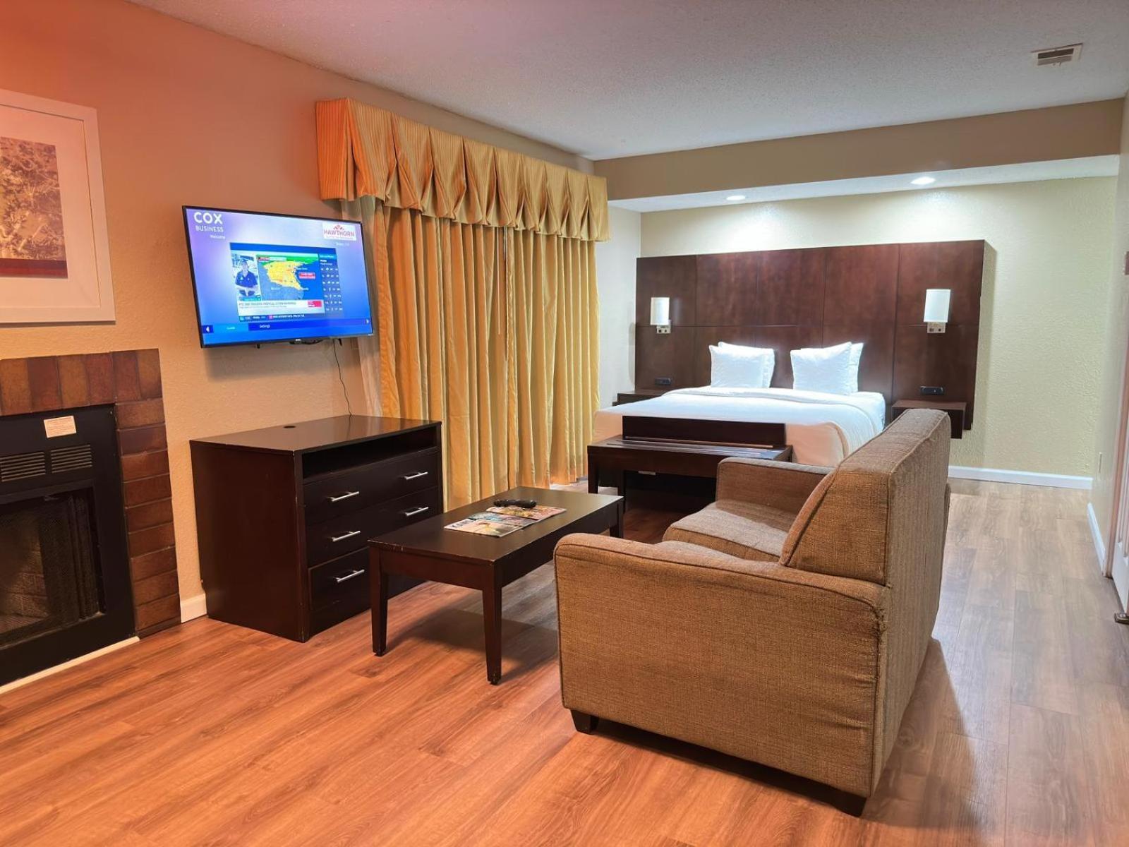 Hawthorn Suites Wichita East Extérieur photo