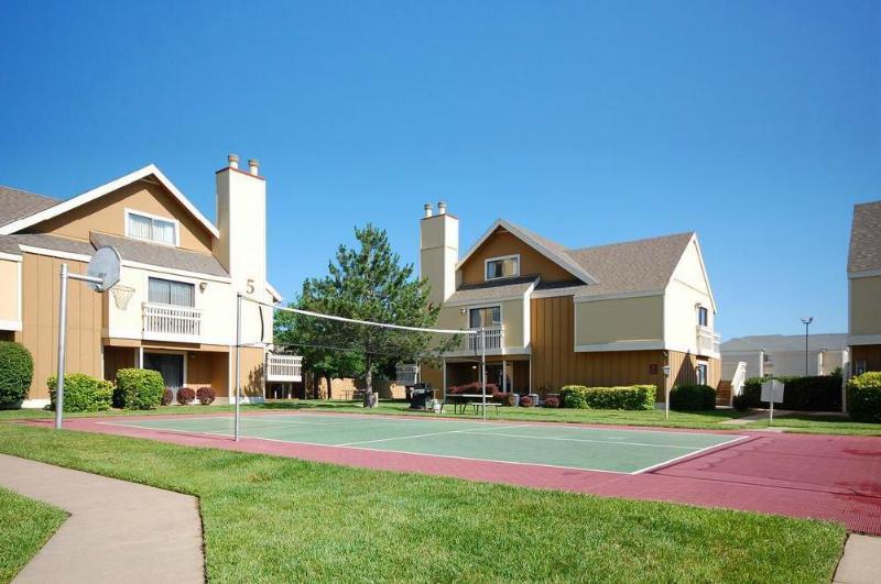 Hawthorn Suites Wichita East Extérieur photo