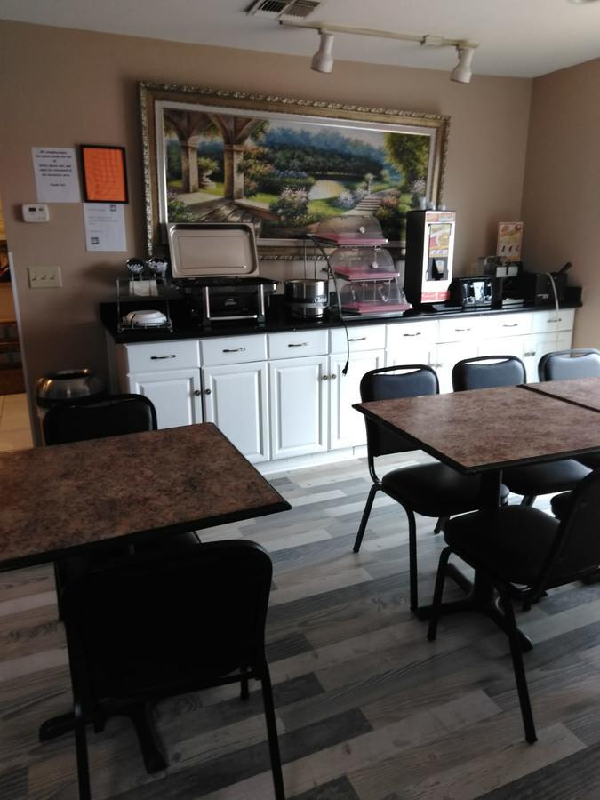 Hawthorn Suites Wichita East Extérieur photo